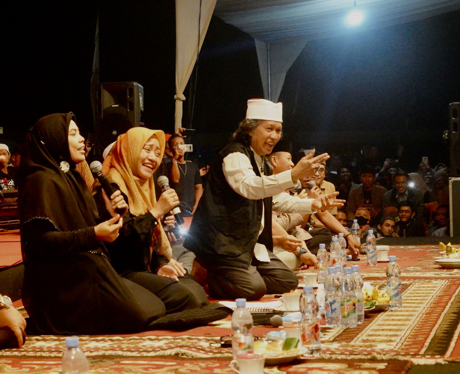 SINAU BARENG CAK NUN DAN KYAI KANJENG